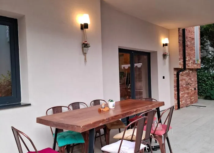 Nio Planet Golem, Durres Casa vacanze Golem (Tirana)