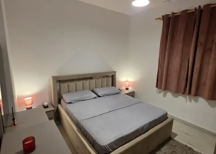 Nio Planet Golem, Durres Golem (Tirana)