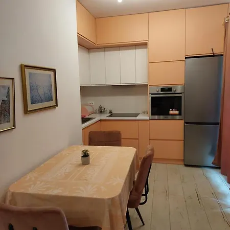 Nio Planet Golem, Durres * 格勒姆