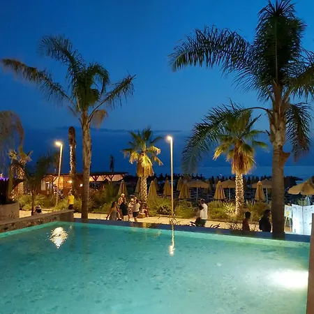 Semesterbostad Nio Planet Golem, Durres Golem (Tirana)