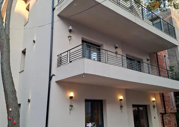 Vakantiehuis Nio Planet Golem, Durres