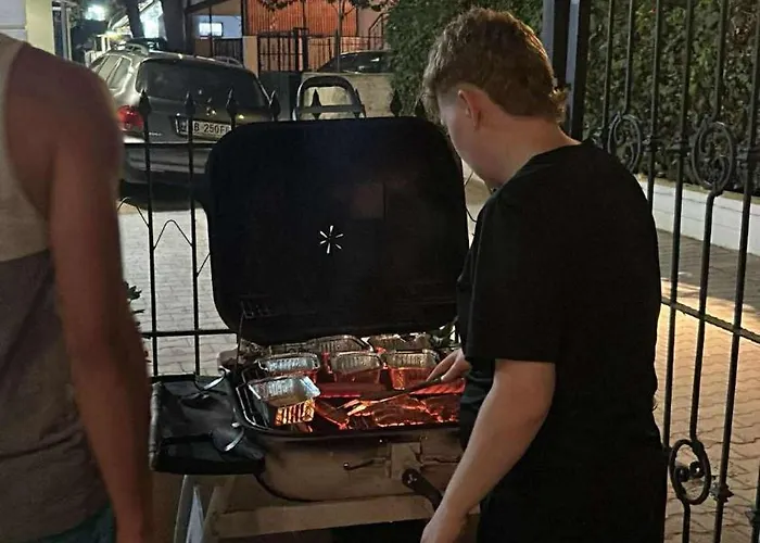 Nio Planet Golem, Durres Vakantiehuis Golem (Tirana)